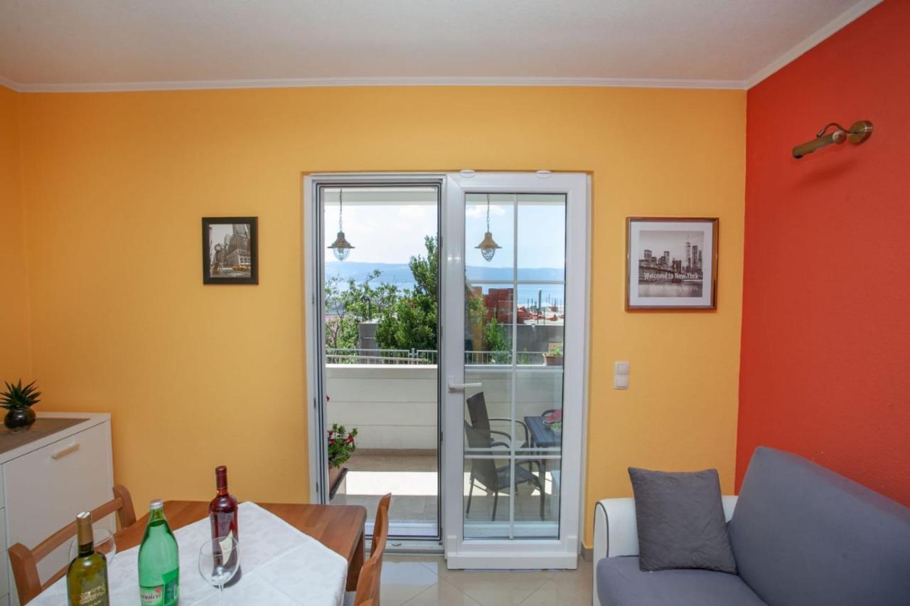 Dispet Apartment Dugi Rat Bagian luar foto